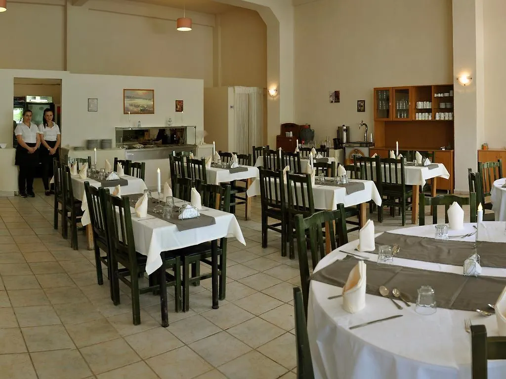 מטהמורפוסי Golden Beach Hotel 3*,  יוון