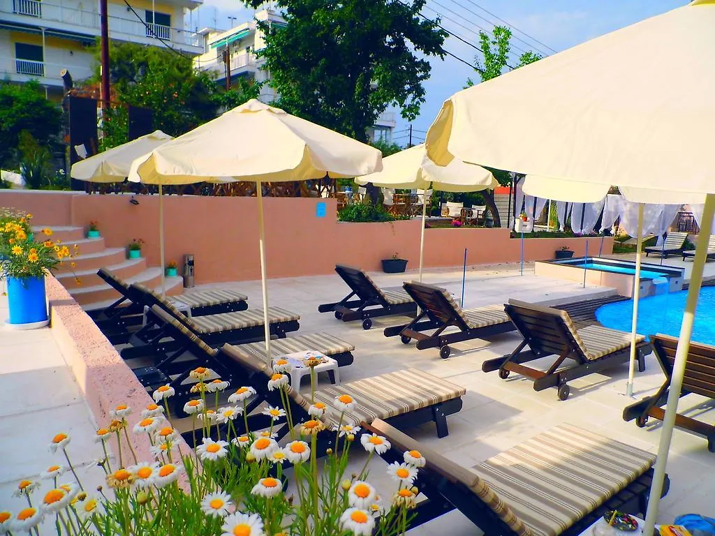 מטהמורפוסי Golden Beach Hotel
