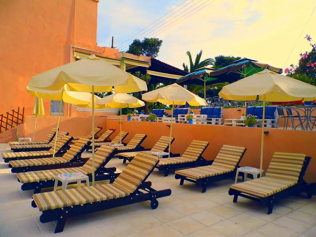 ***  מטהמורפוסי Golden Beach Hotel יוון