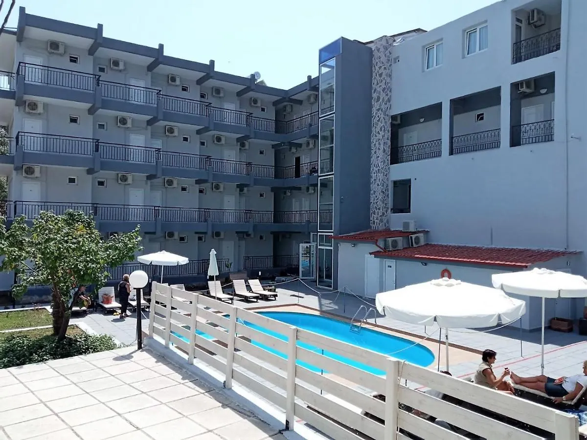 מטהמורפוסי Golden Beach Hotel 3*,  יוון