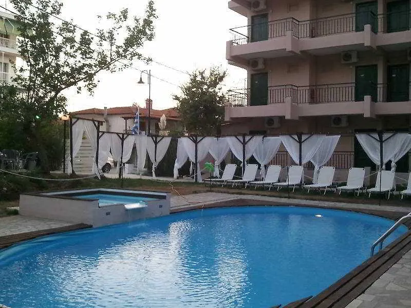 מטהמורפוסי Golden Beach Hotel 3*,  יוון