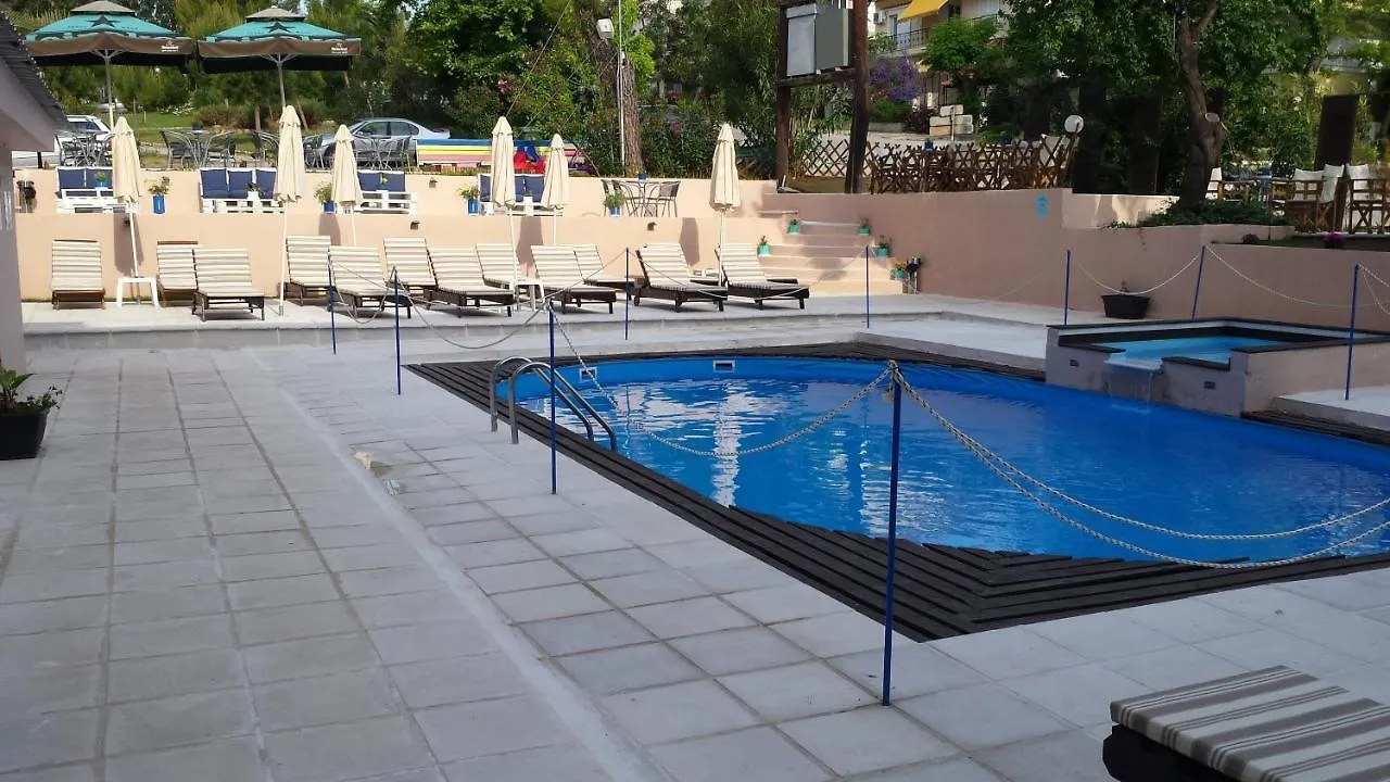 מטהמורפוסי Golden Beach Hotel 3*,  יוון