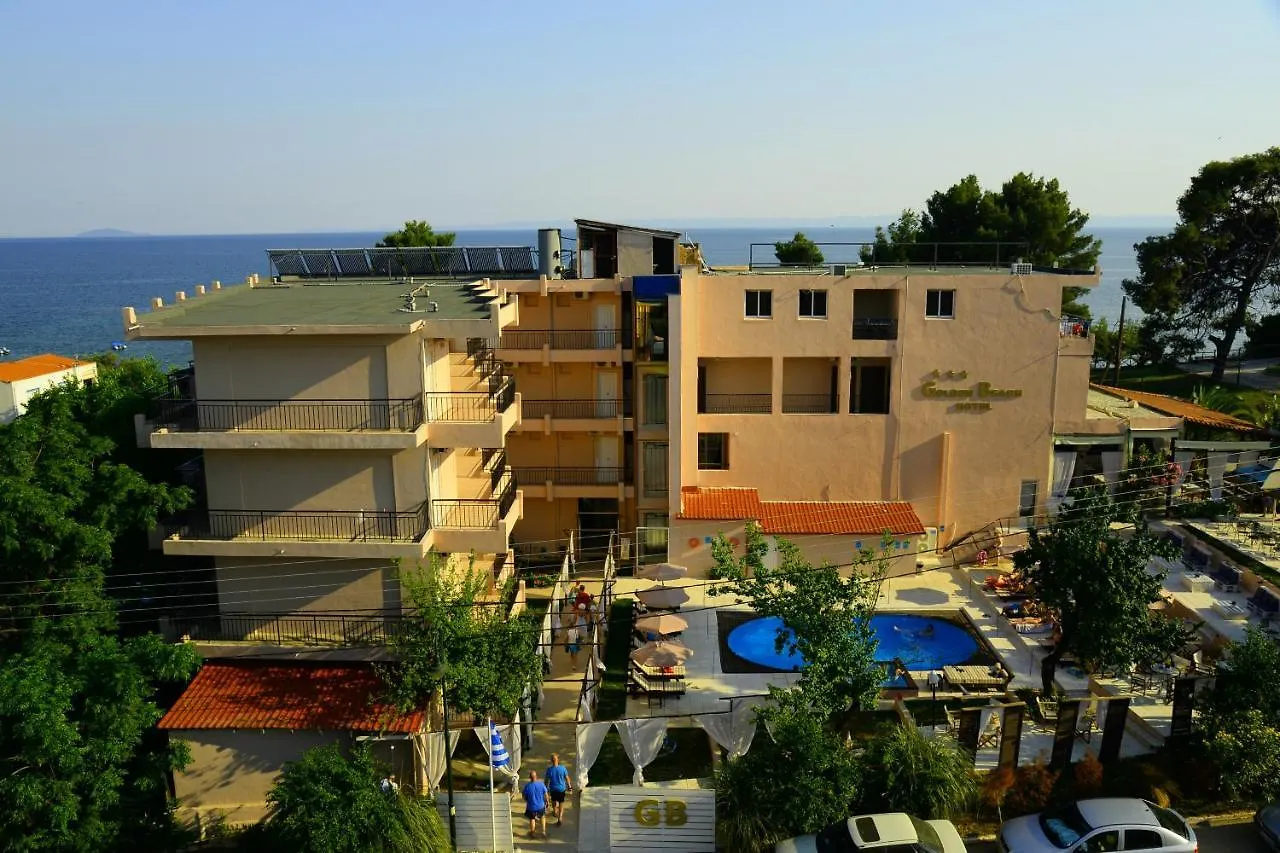 מטהמורפוסי Golden Beach Hotel 3*,  יוון