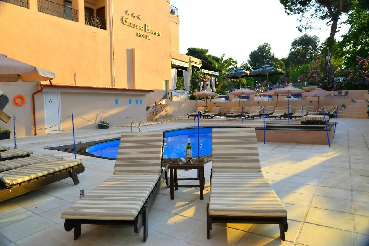 מטהמורפוסי Golden Beach Hotel